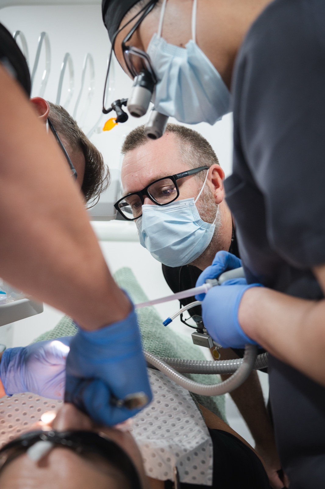 DentalCPD training — hands-on implant course